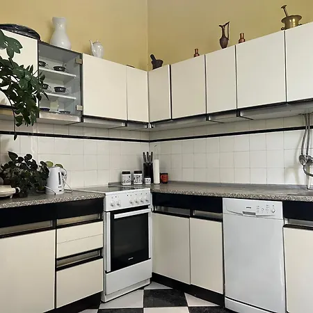 With Parking 3 Bedroom Apartman *